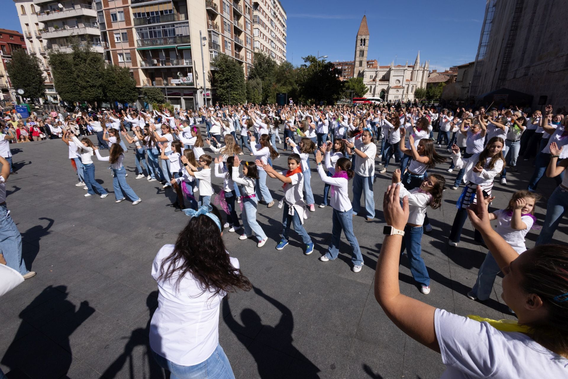 Las imágenes de la actuación en homenaje a Concha Velasco
