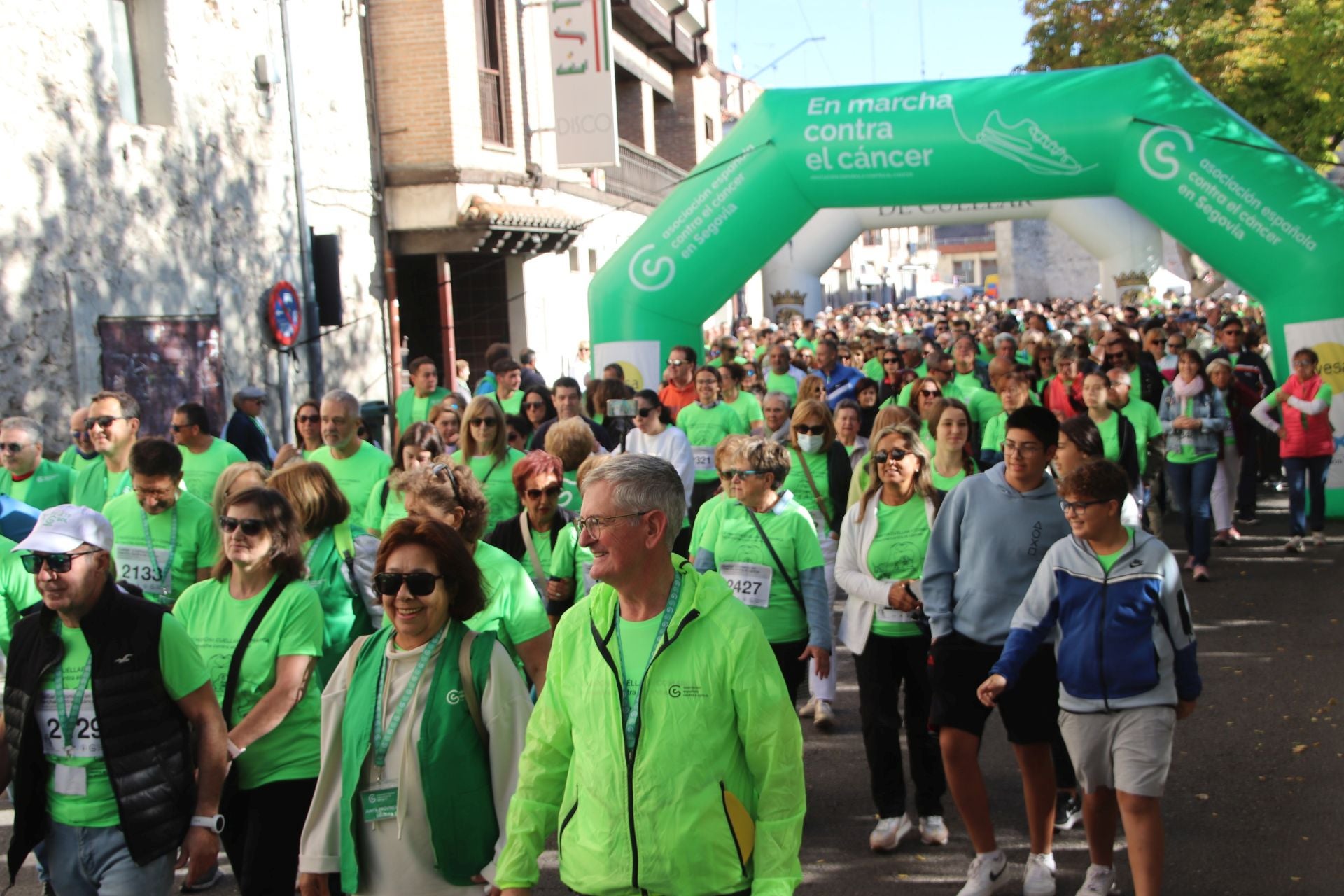 Fotografías de la marcha contra el cáncer en Cuéllar