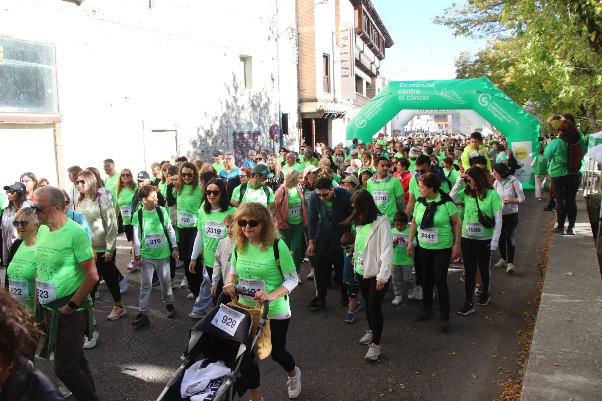 Fotografías de la marcha contra el cáncer en Cuéllar