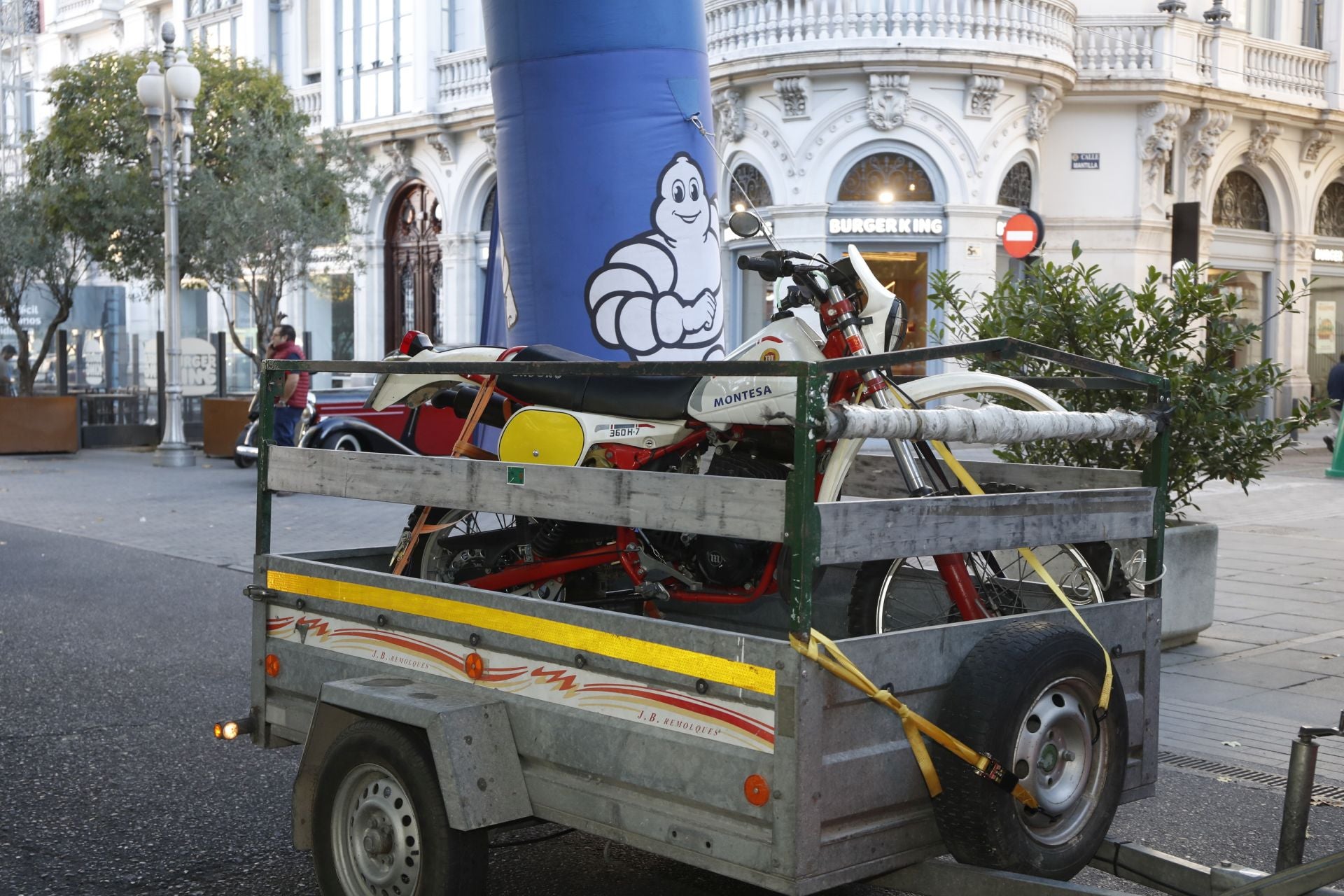 Búscate entre los participantes de Valladolid Motor Vintage (6/12)