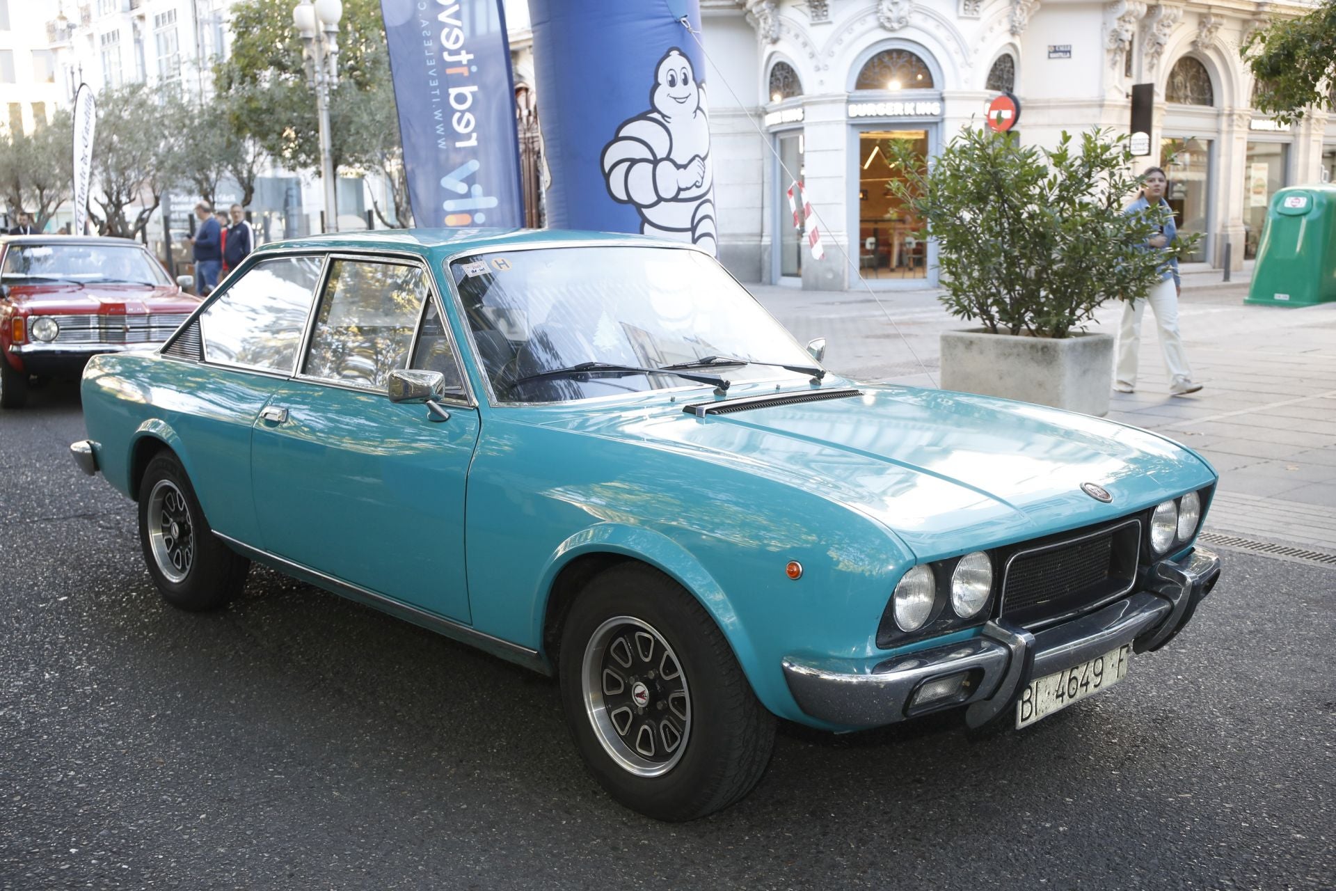 Búscate entre los participantes de Valladolid Motor Vintage (8/12)