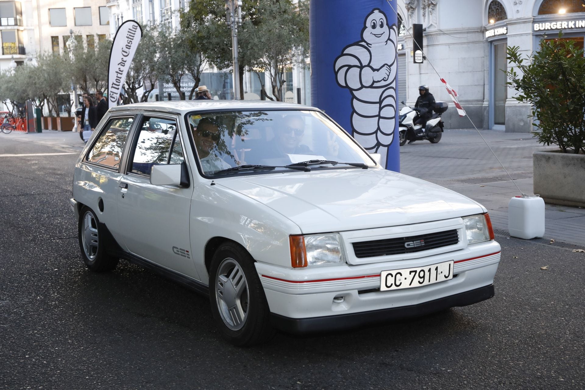 Búscate entre los participantes de Valladolid Motor Vintage (2/12)