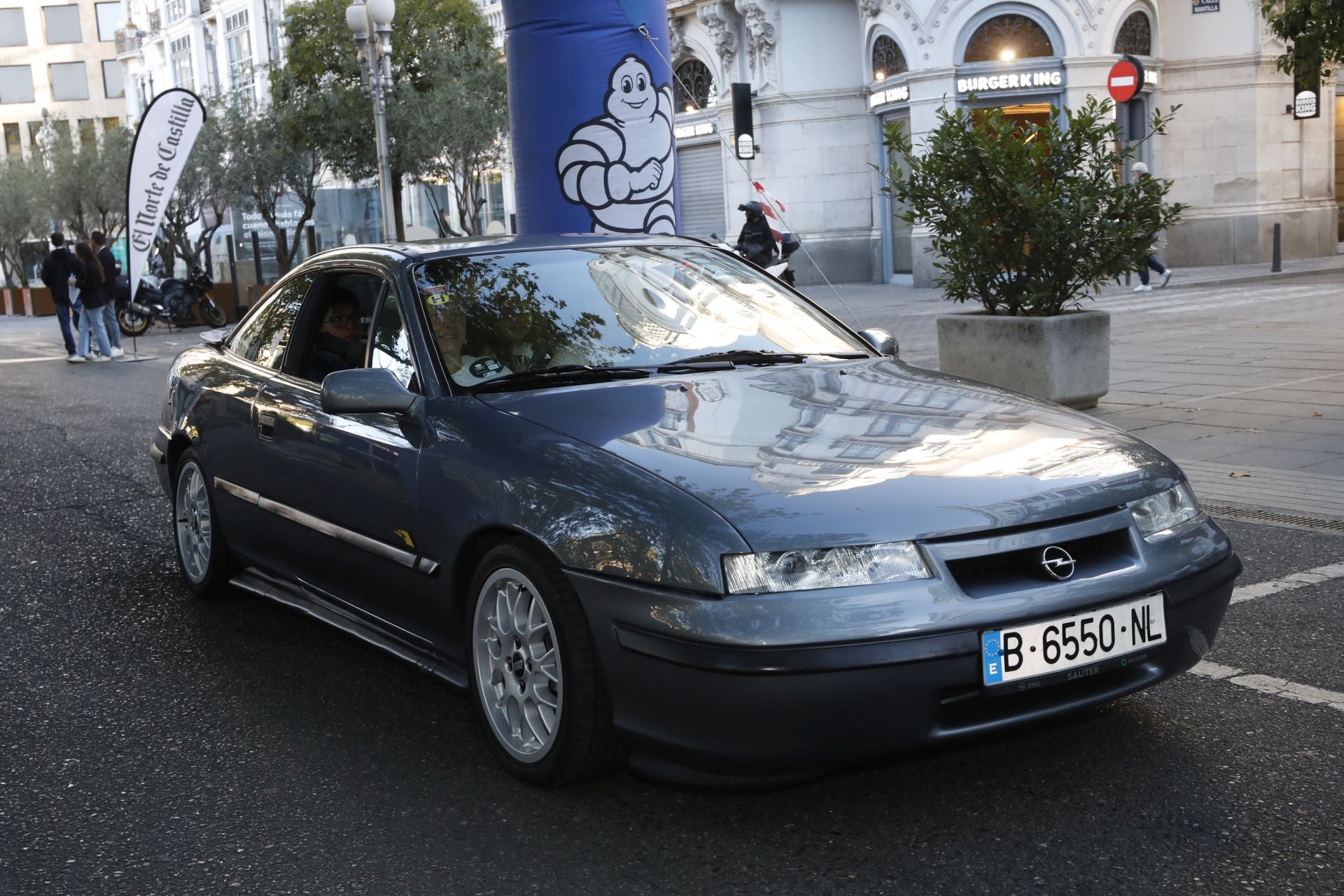 Búscate entre los participantes de Valladolid Motor Vintage (2/12)