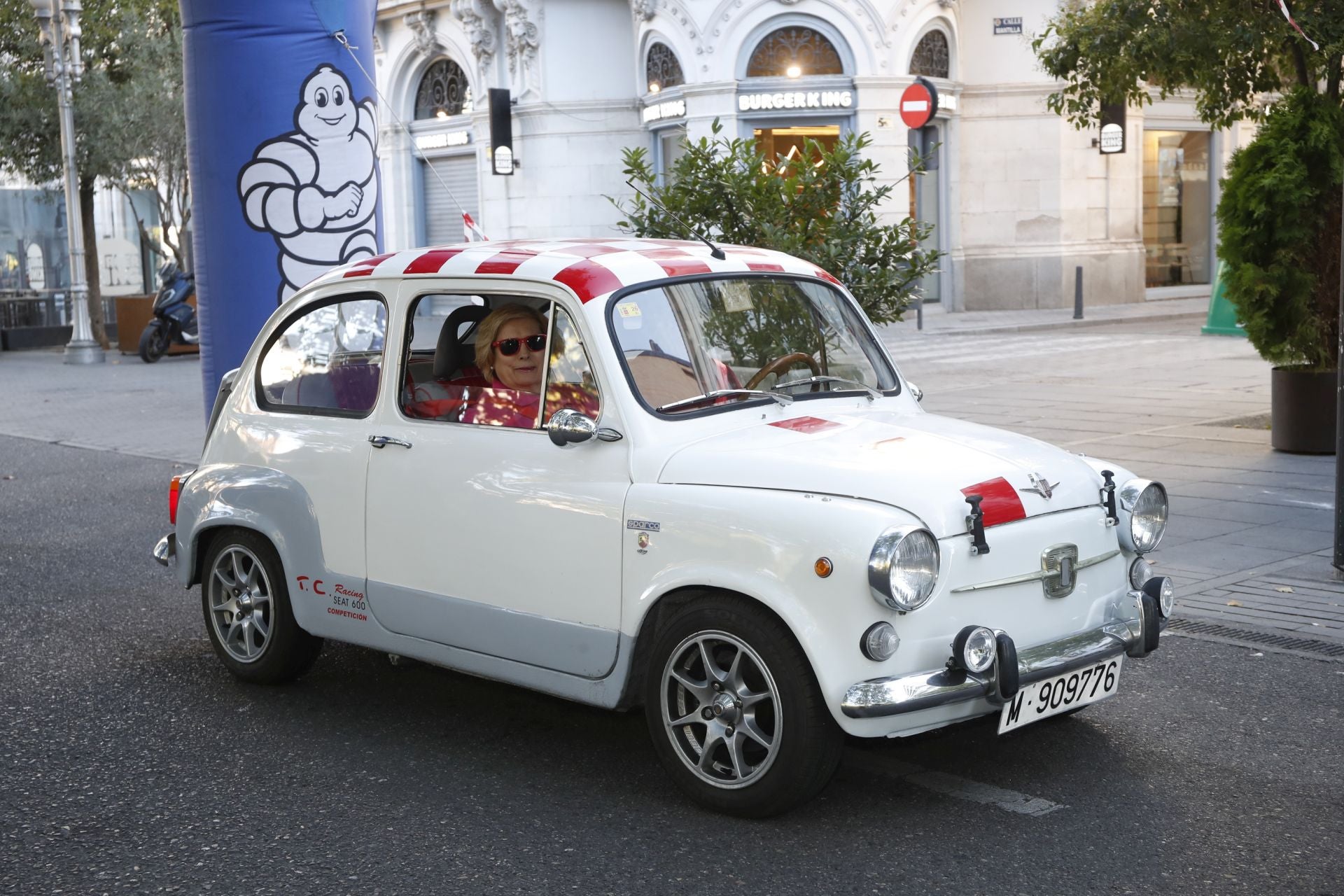 Búscate entre los participantes del Valladolid Motor Vintage (4/12)