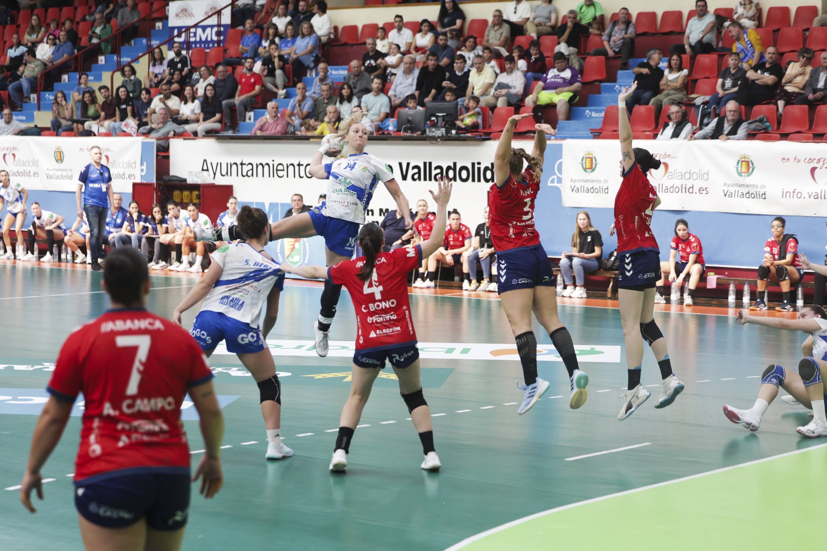 La derrota del Aula ante Porrino, en imágenes