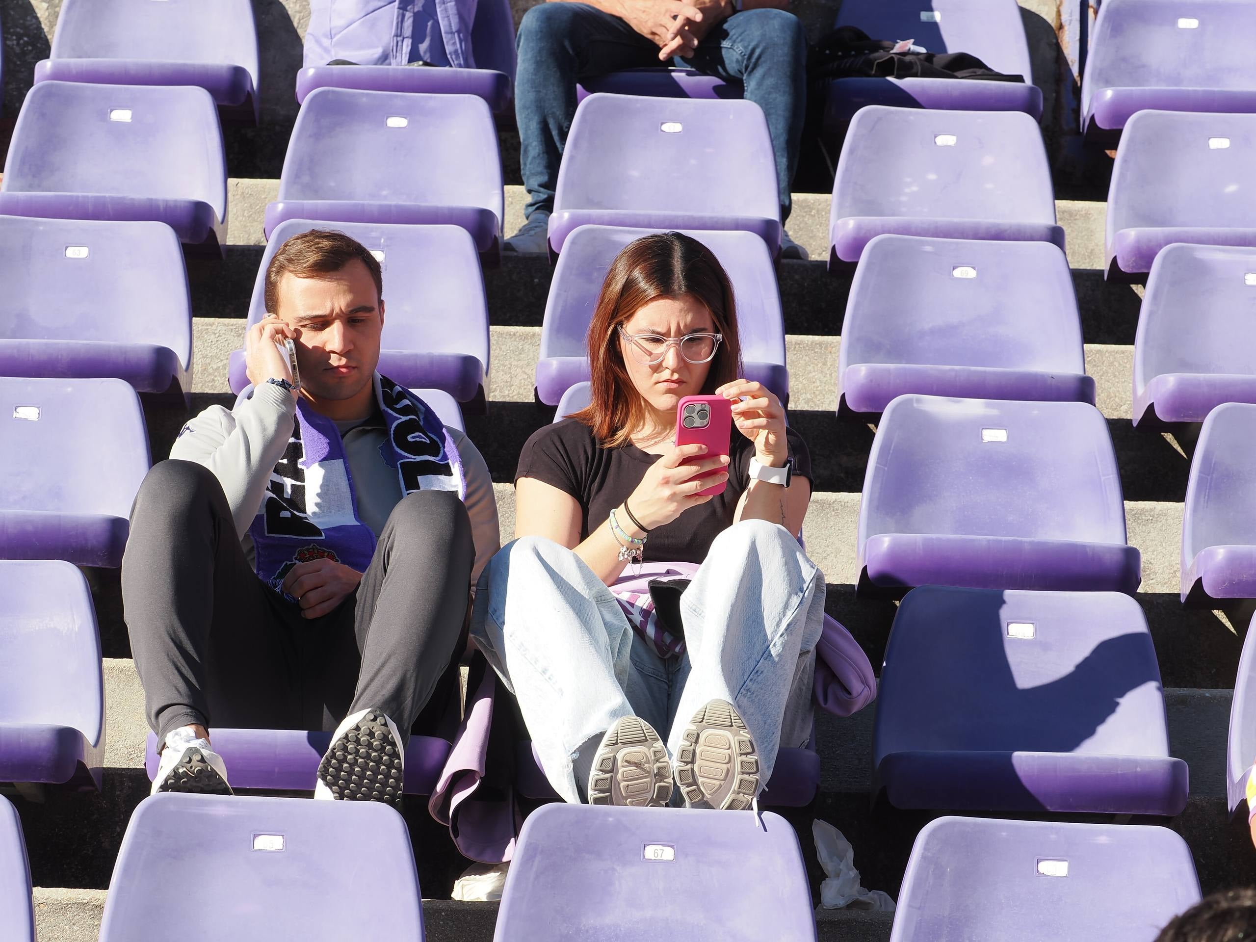 Búscate en la grada del José Zorrilla (1/4)