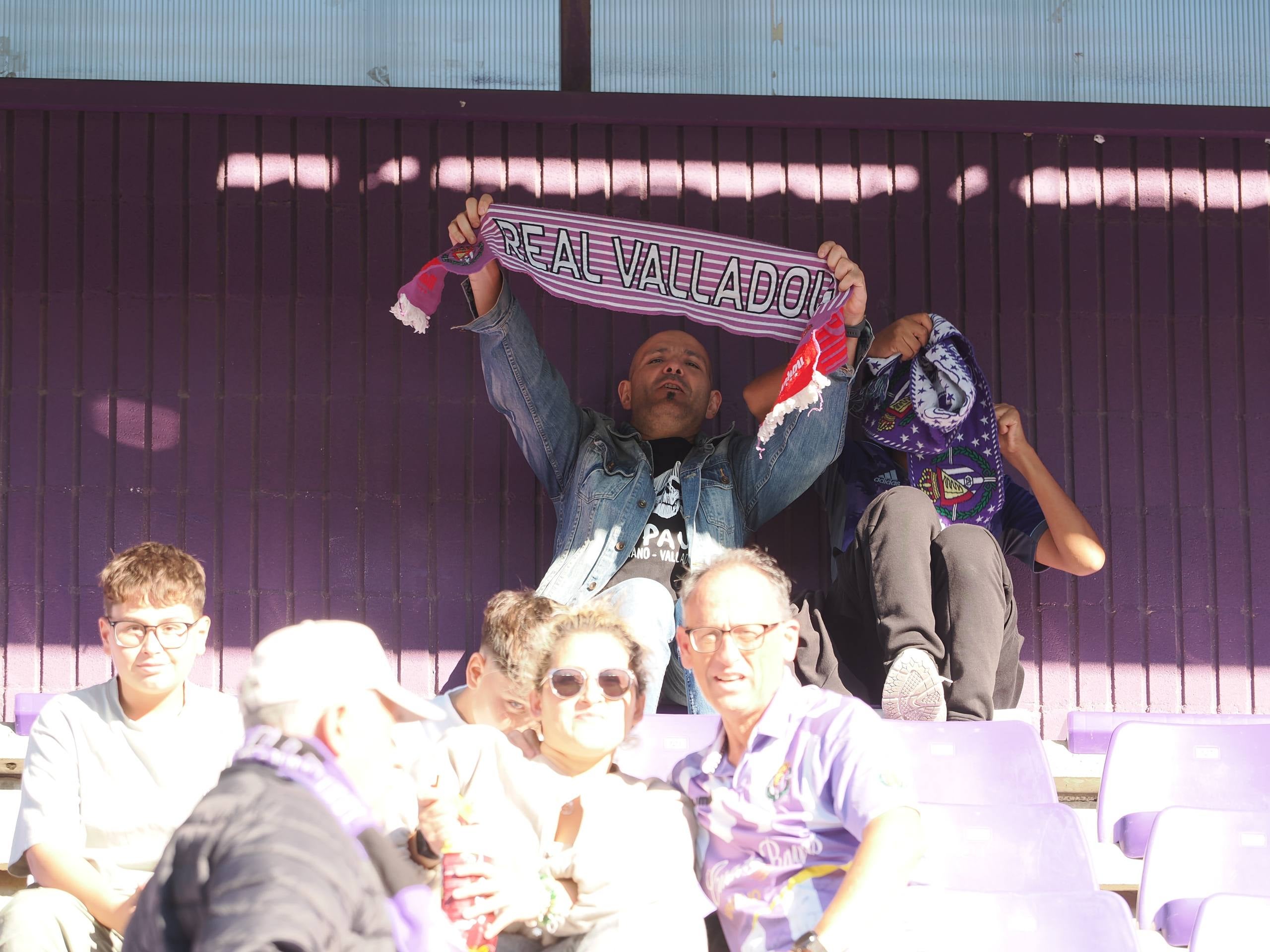 Búscate en la grada del José Zorrilla (3/4)