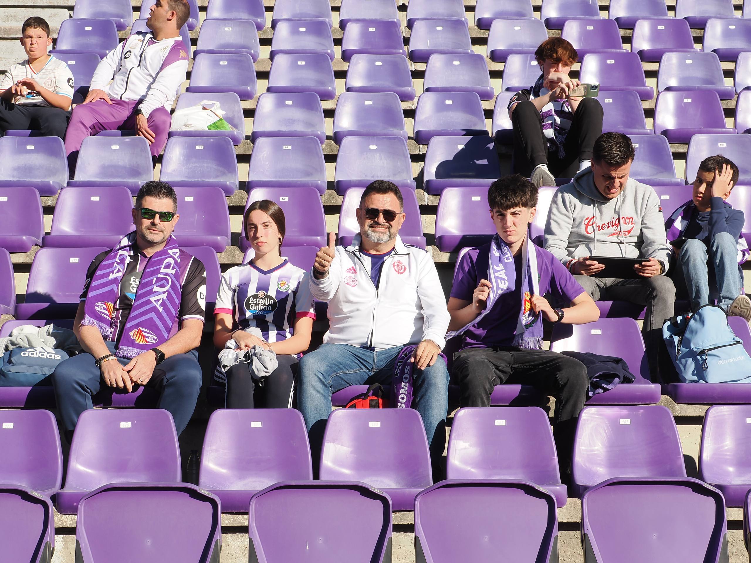 Búscate en la grada del José Zorrilla (4/4)