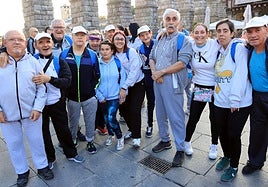 Participantes en la marcha Apadefim, celebrada este domingo en la ciudad.