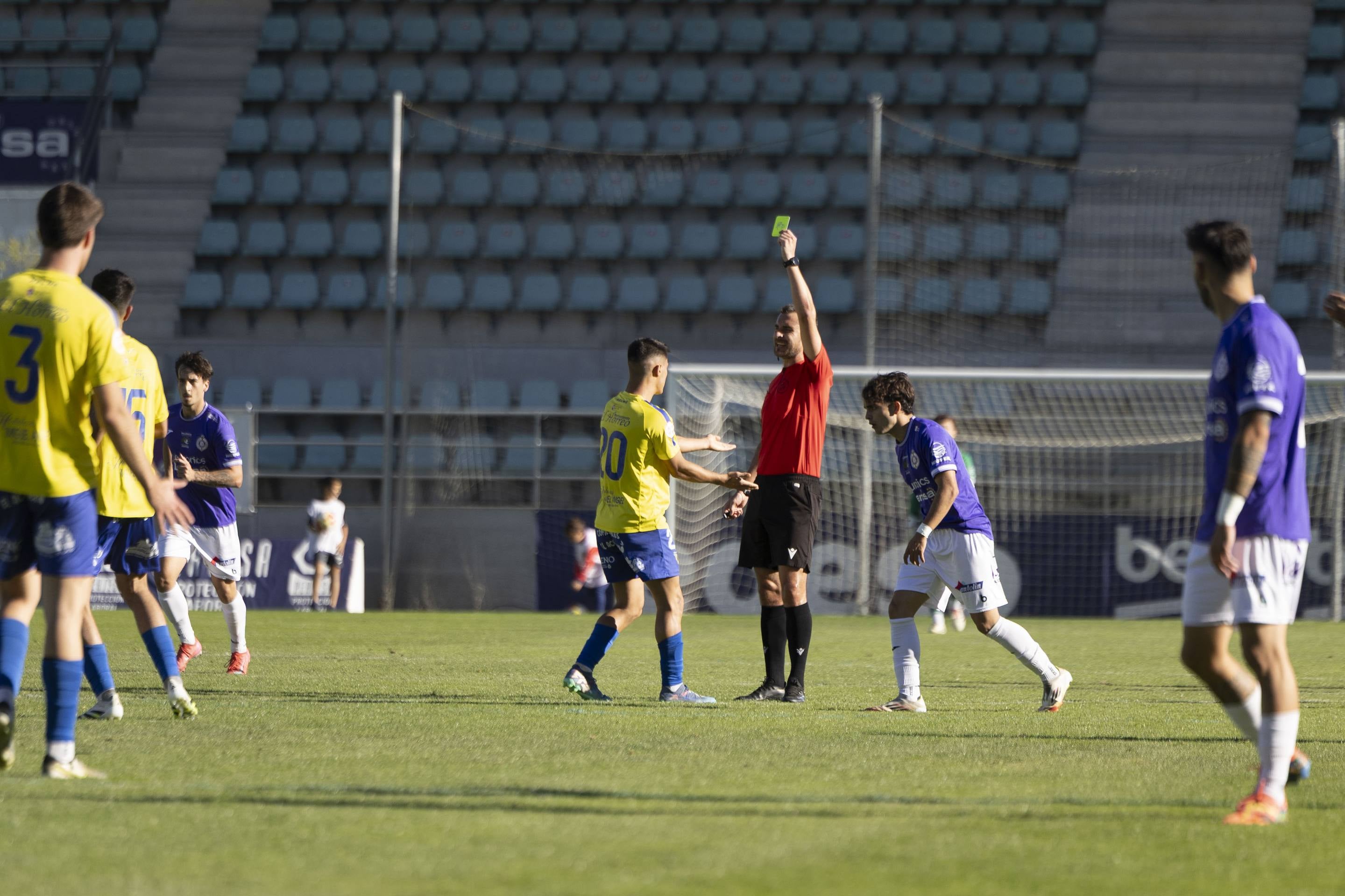 Las imágenes de la derrota del Palencia Cristo ante el Mansillés
