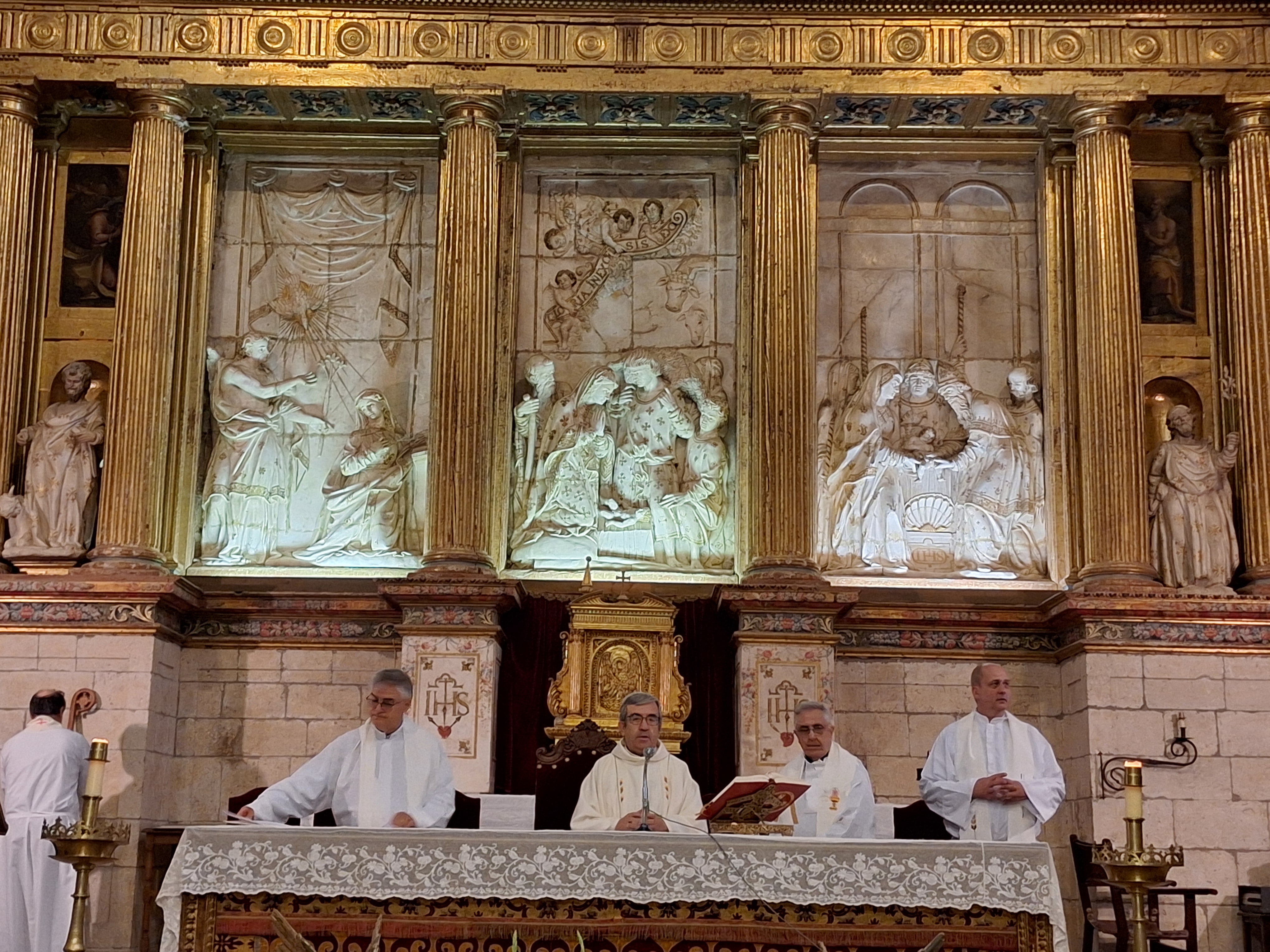 Villagarcía de Campos recueda a su vecina más insigne, doña Magdalena de Ulloa