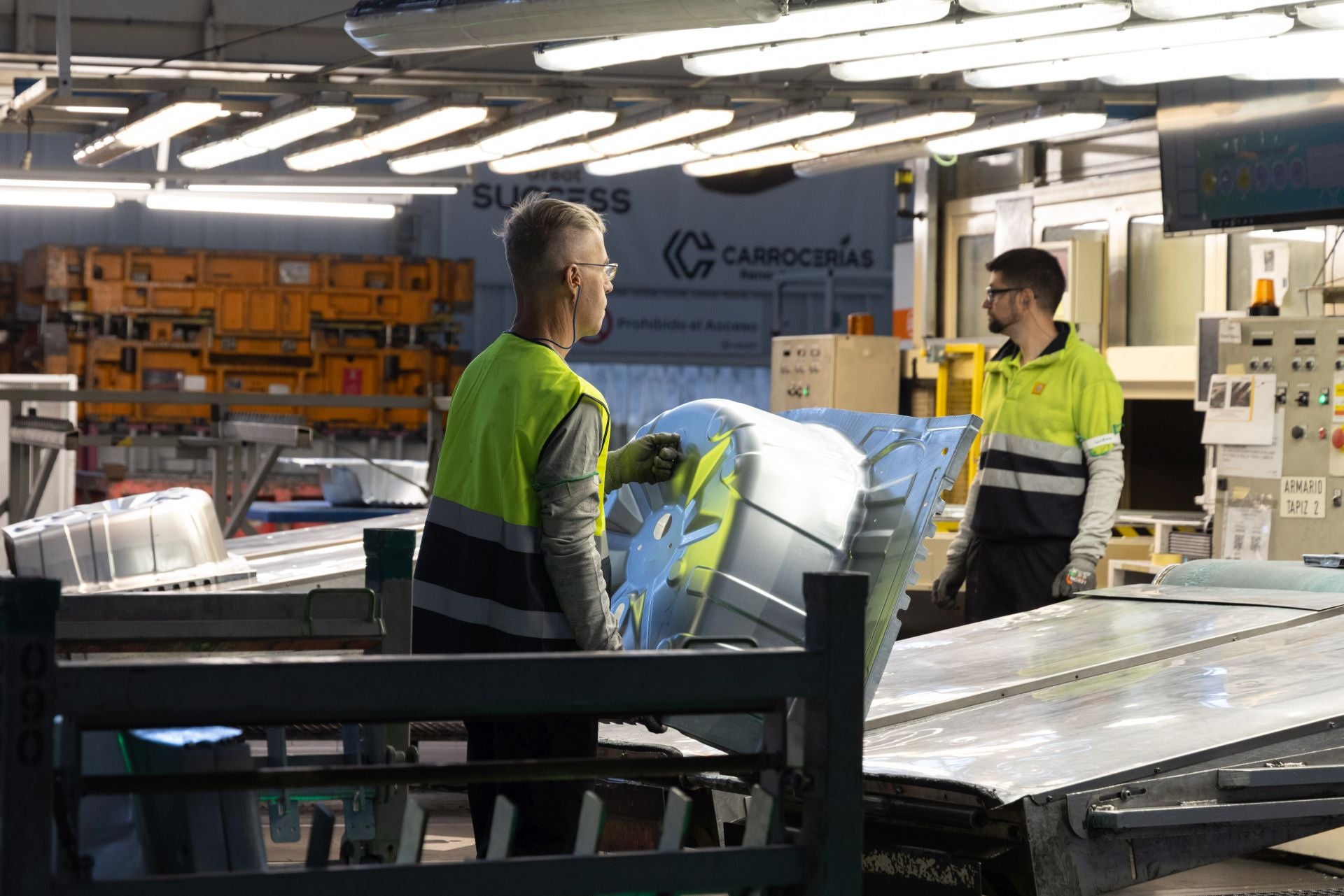 Las imágenes del 60 aniversario de la planta de Carrocerías de Renault en Valladolid