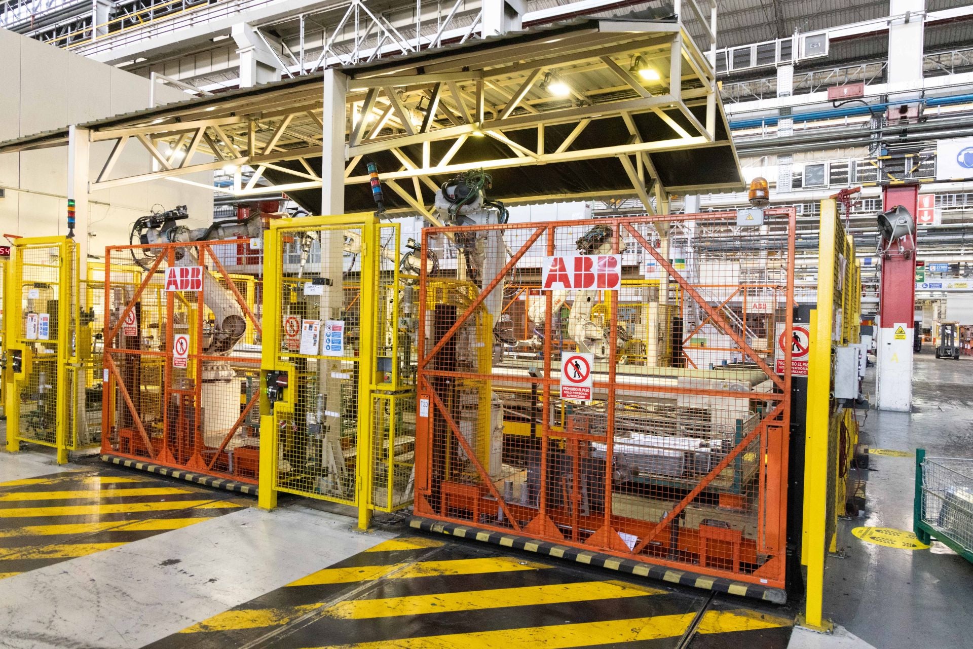 Las imágenes del 60 aniversario de la planta de Carrocerías de Renault en Valladolid