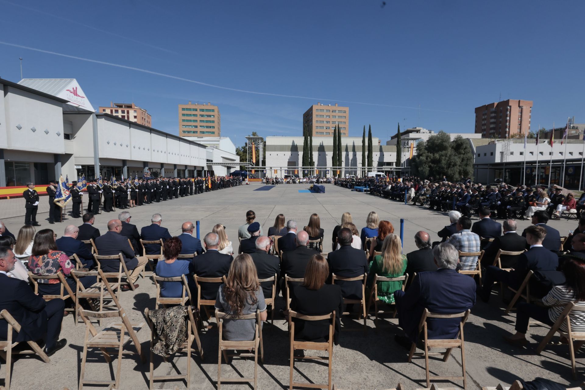 Las imágenes del acto de homenaje en el día de la Policía Nacional de Castilla y León