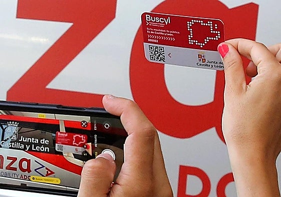 Tarjeta Buscyl, durante su presentación.