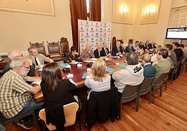 Reunión de la Mesa en el Ayuntamiento de Valladolid.