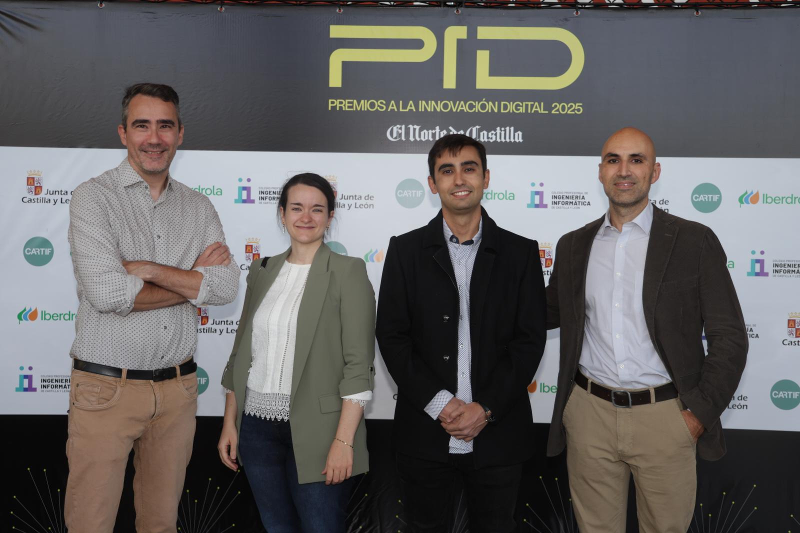 David Fernández, Blanca Lendoiro, Carlos Marcos e Iván Martín (Innusual)