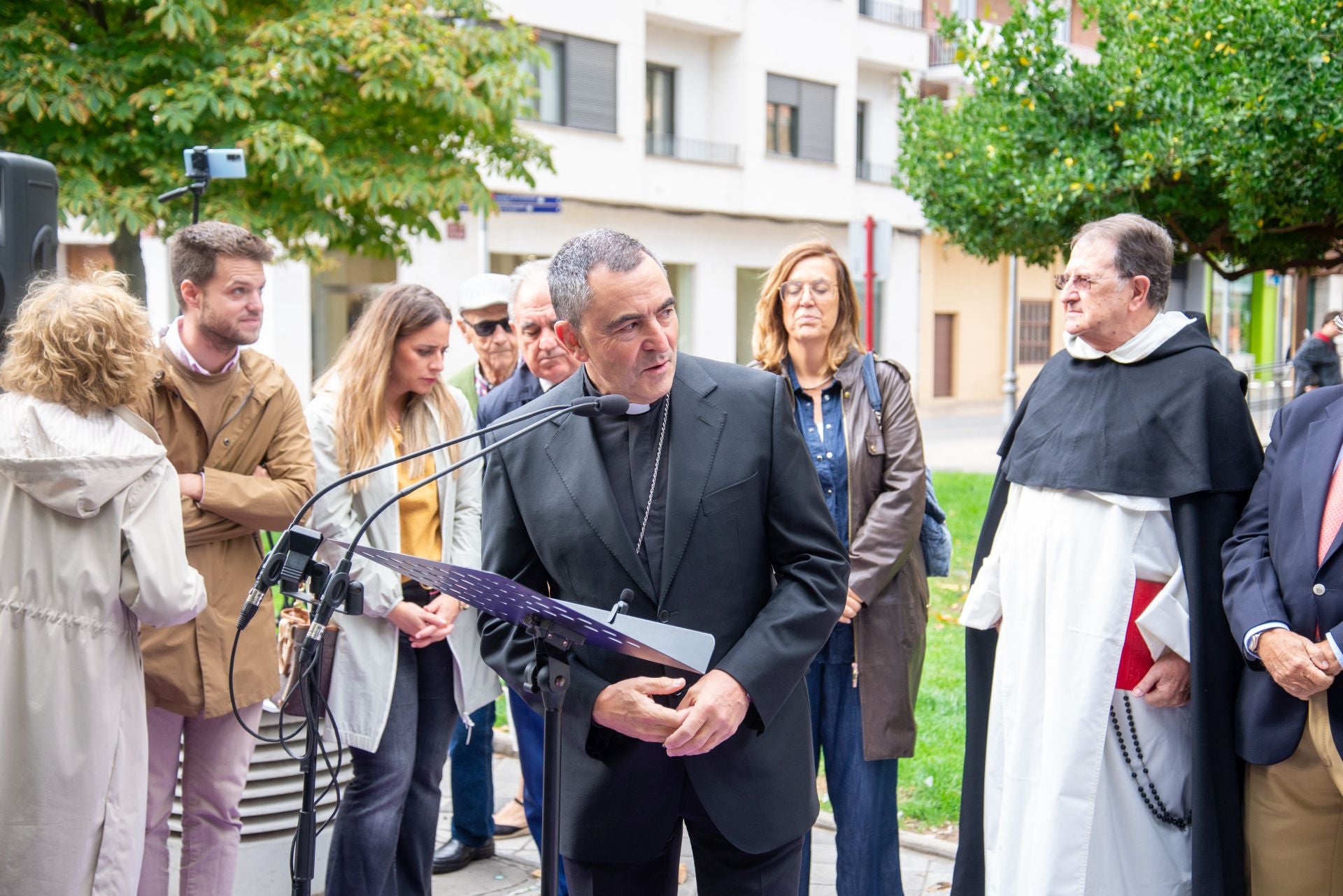 Así ha sido el homenaje al padre Gago en Palencia
