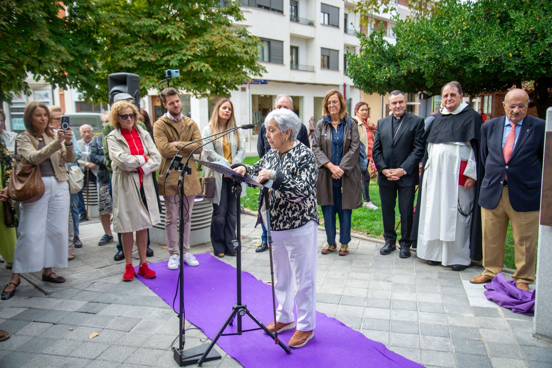 Así ha sido el homenaje al padre Gago en Palencia