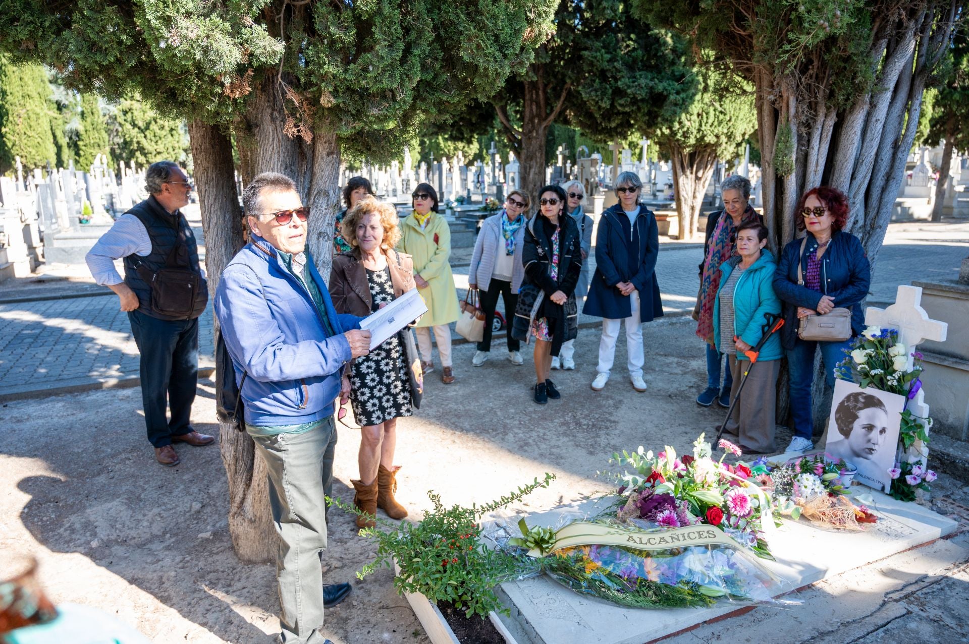 Palencia homenajea a la poeta Margarita Ferreras