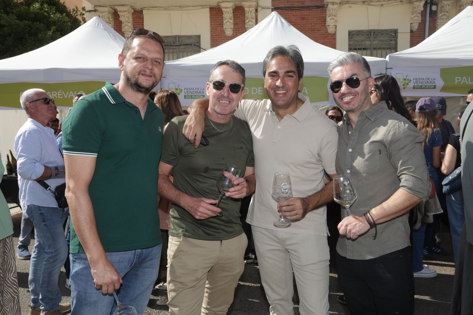 Cuatro amigos de Rueda y de Madrid y la Feria del Vino como punto de encuentro.