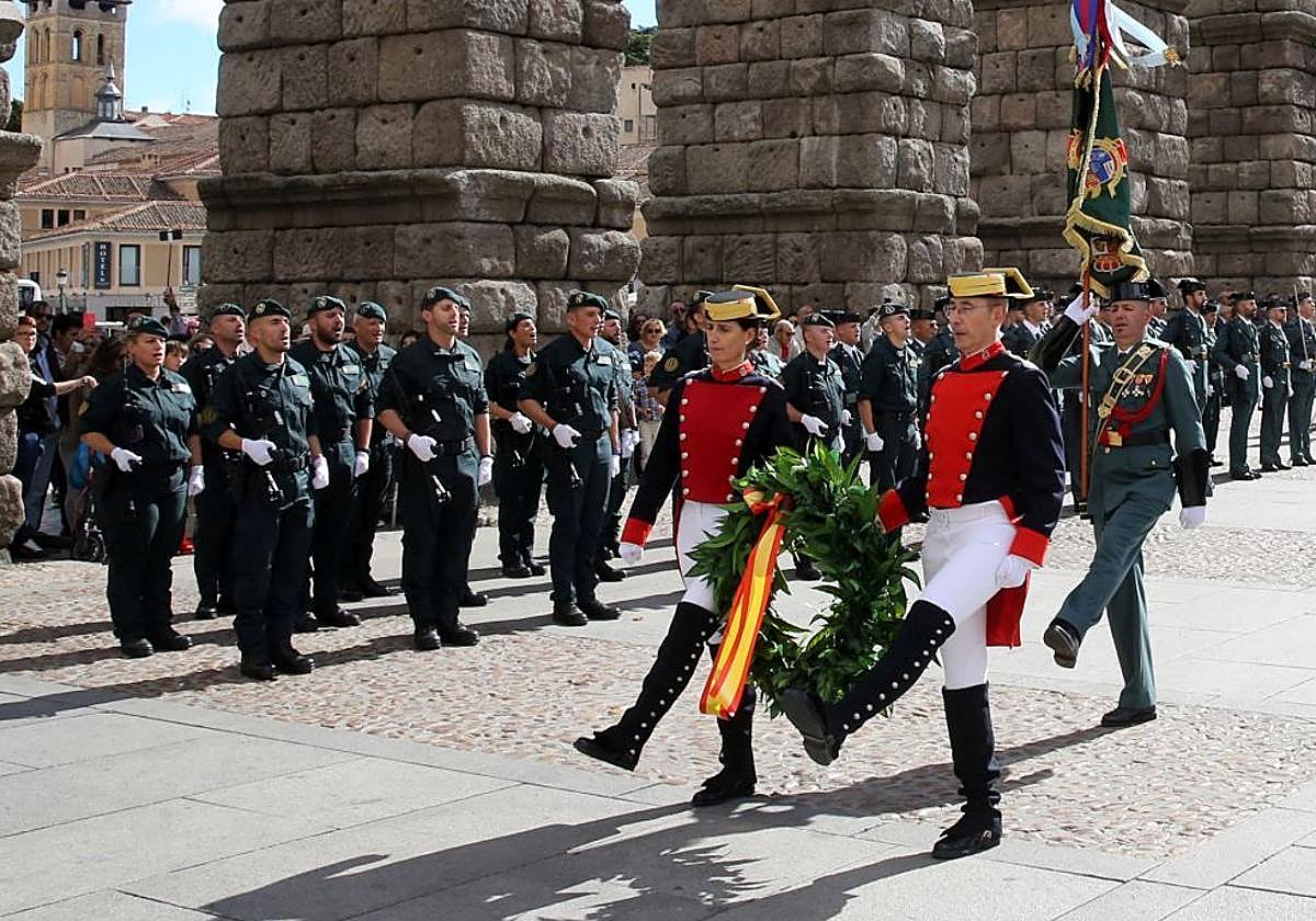 Momento de homenaje a los caídos.