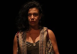 Intervención artística durante al inauguración del encuentro este lunes en el teatro de Rioseco