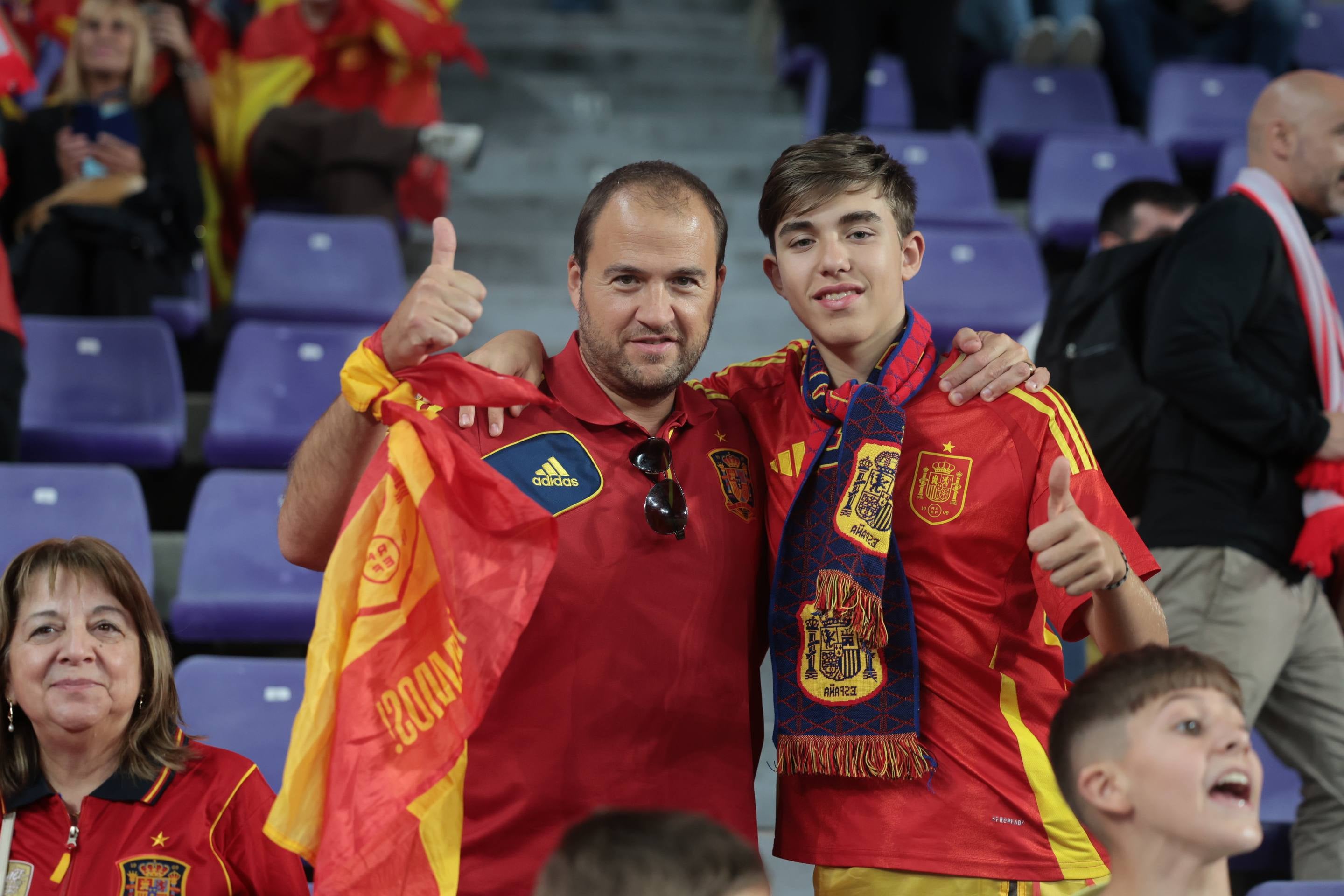 Búscate en la grada del José Zorrilla (4/4)