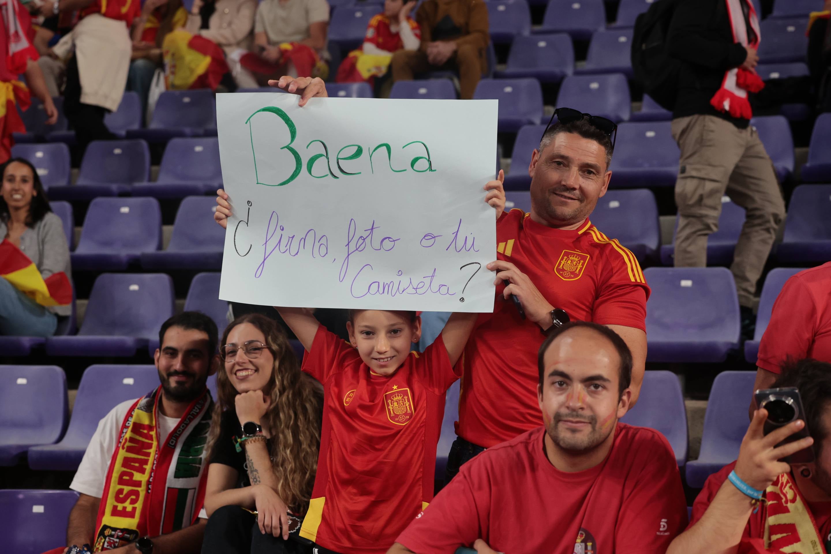 Búscate en la grada del José Zorrilla (4/4)