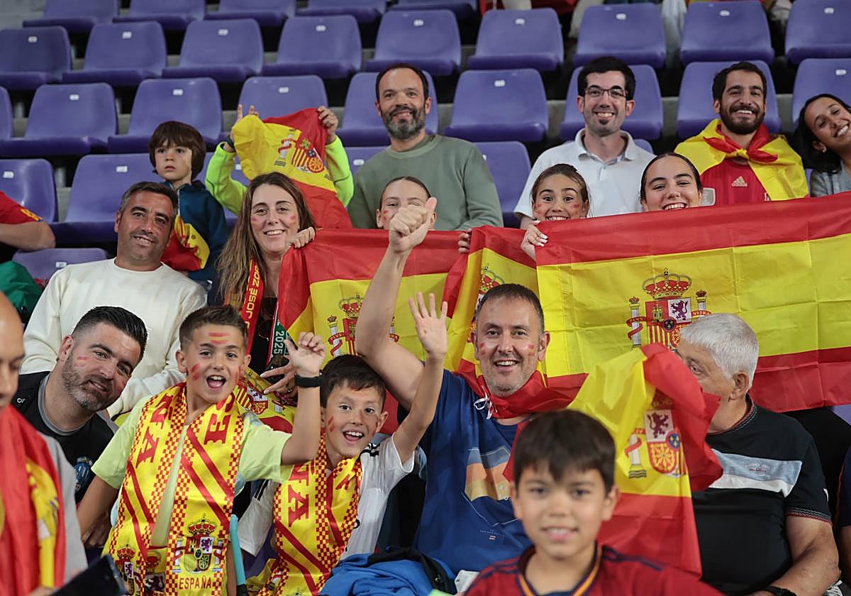 Búscate en la grada del José Zorrilla (4/4)