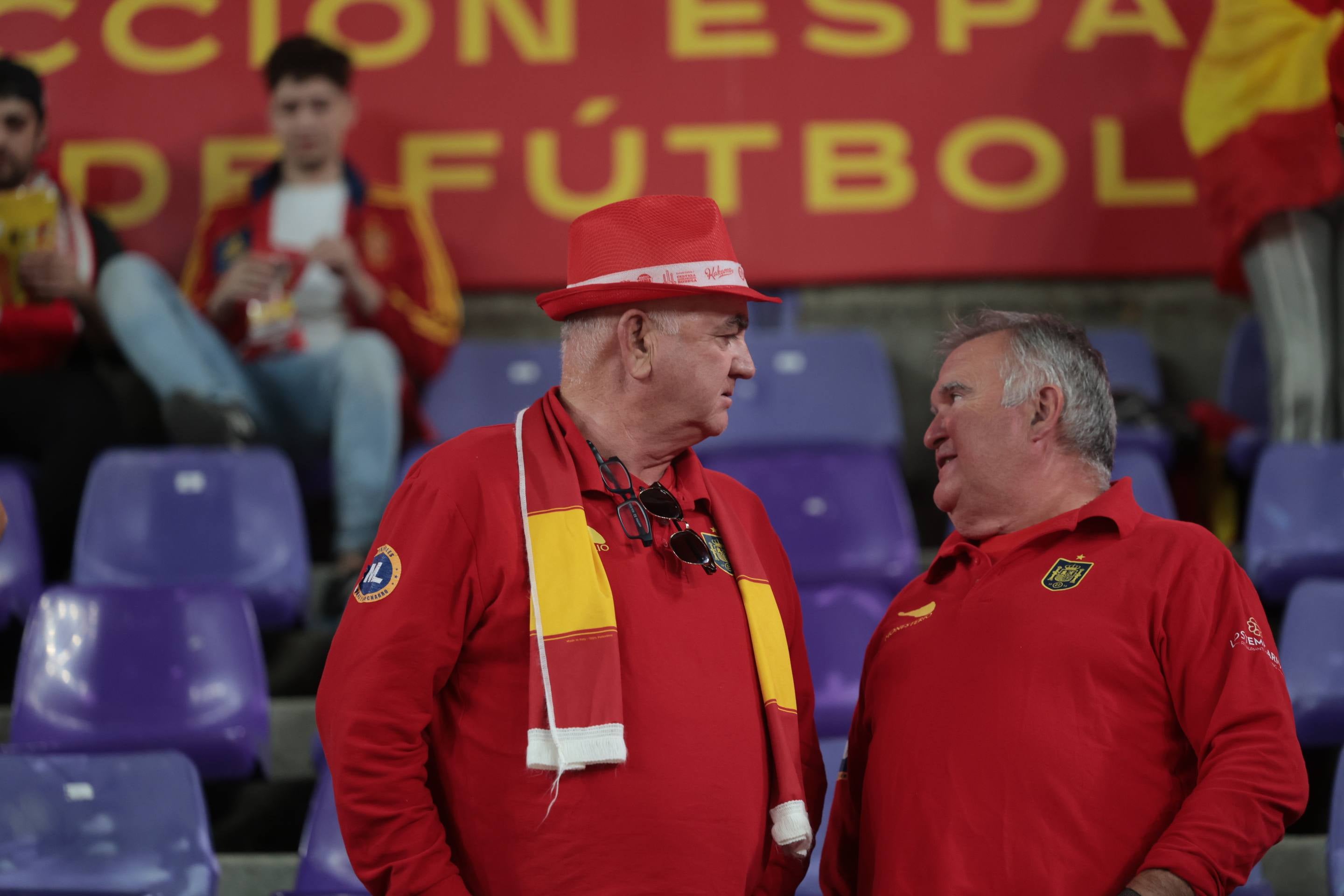 Búscate en la grada del José Zorrilla (2/4)