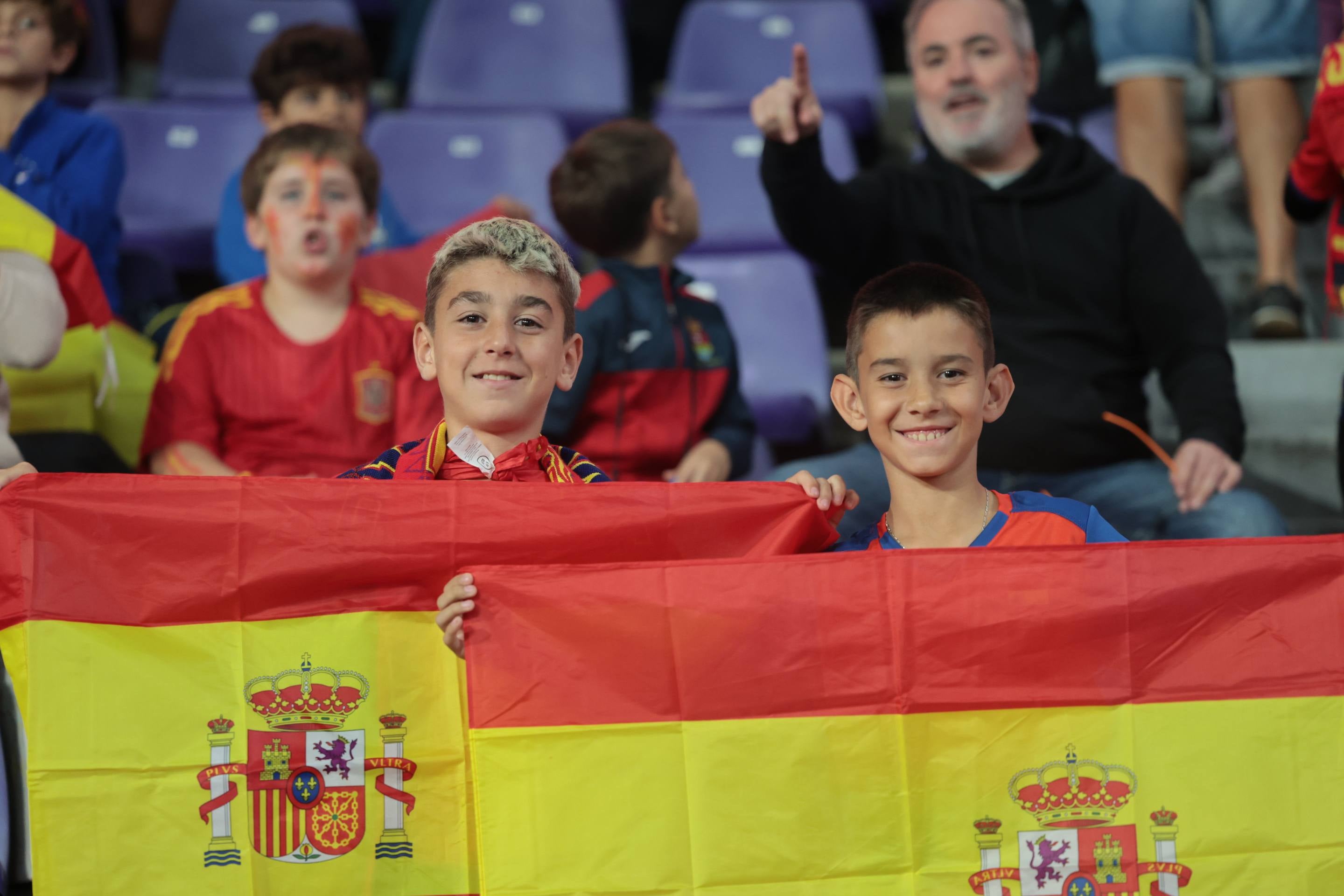Búscate en la grada del José Zorrilla (2/4)