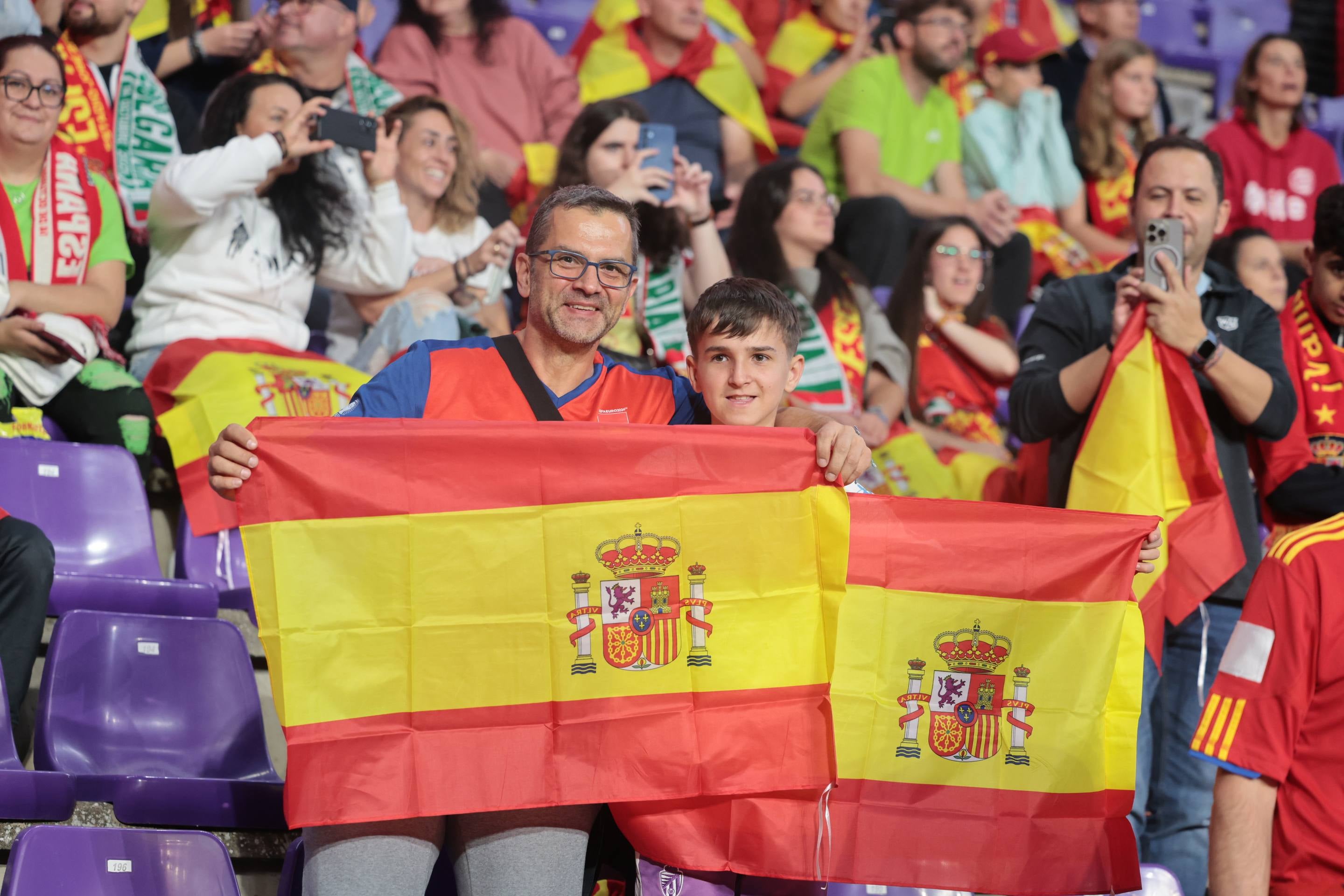 Búscate en la grada del José Zorrilla (3/4)