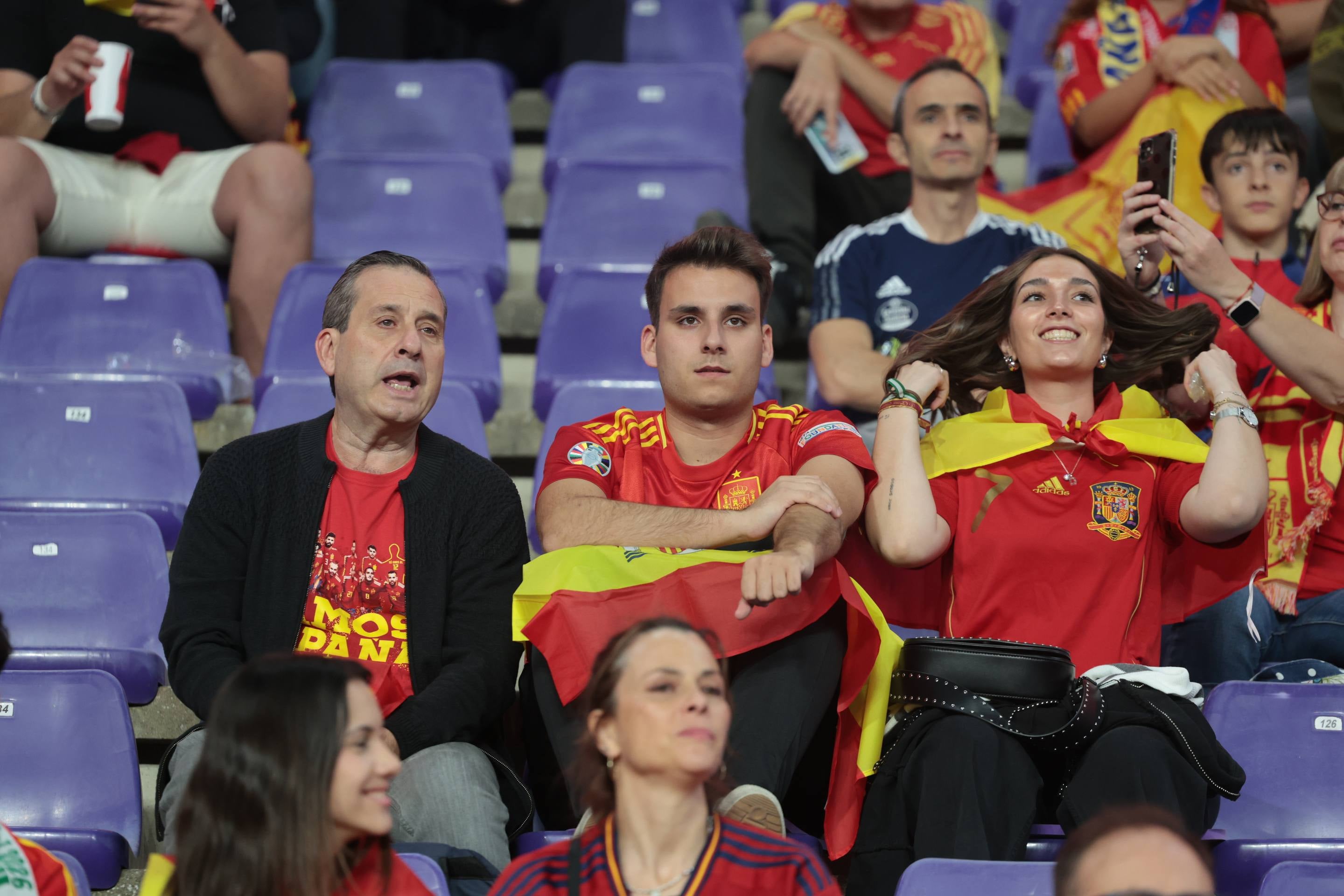 Búscate en la grada del José Zorrilla (3/4)