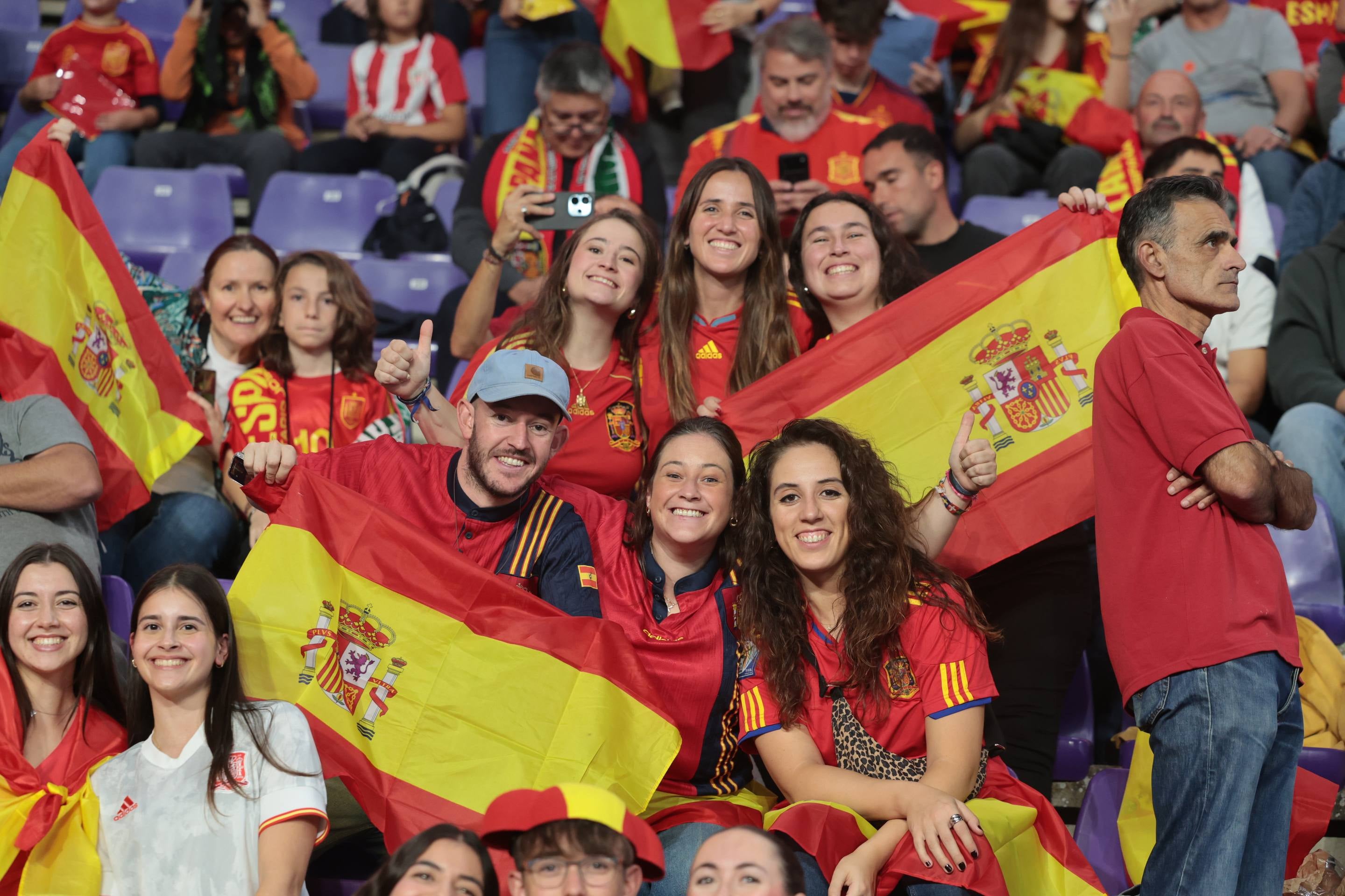 Búscate en la grada del José Zorrilla (3/4)