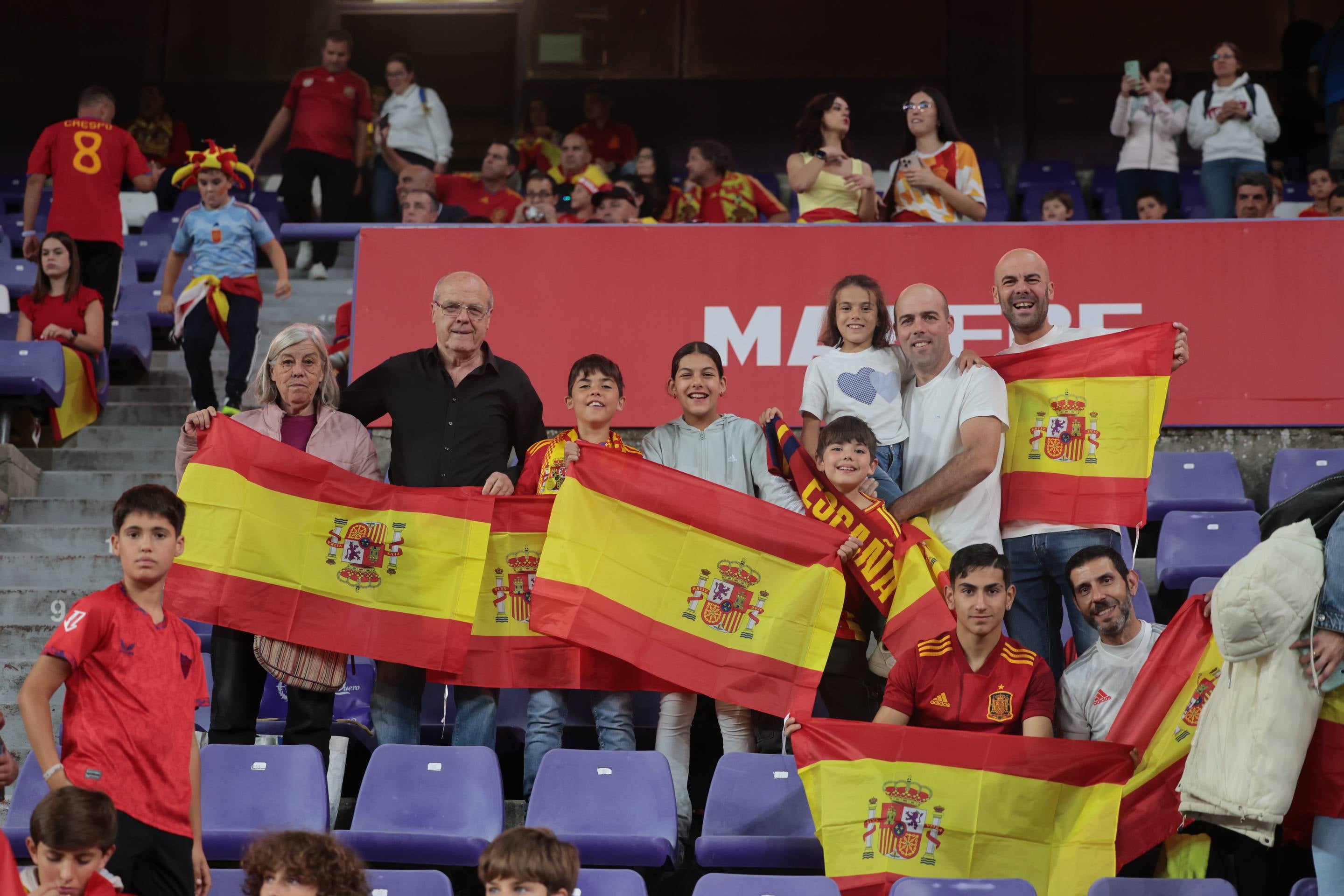 Búscate en la grada del José Zorrilla (4/4)