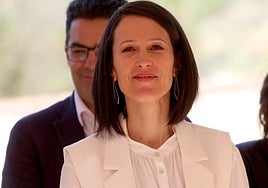 Berta Migueláñez. en la presentación de la candidatura de José Mazarías al Ayuntamiento de Segovia.