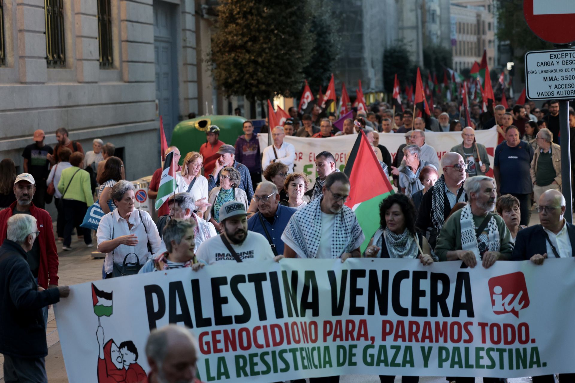 Las imágenes de la manifestación de la Plataforma Solidaria con Palestina de Valladolid