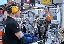 Horse busca financiación para invertir 672 millones en desarrollar motores de hidrógeno