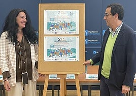 Asun Elorduy, con el diputado Juan Antonio Obispo, presentan el programa.