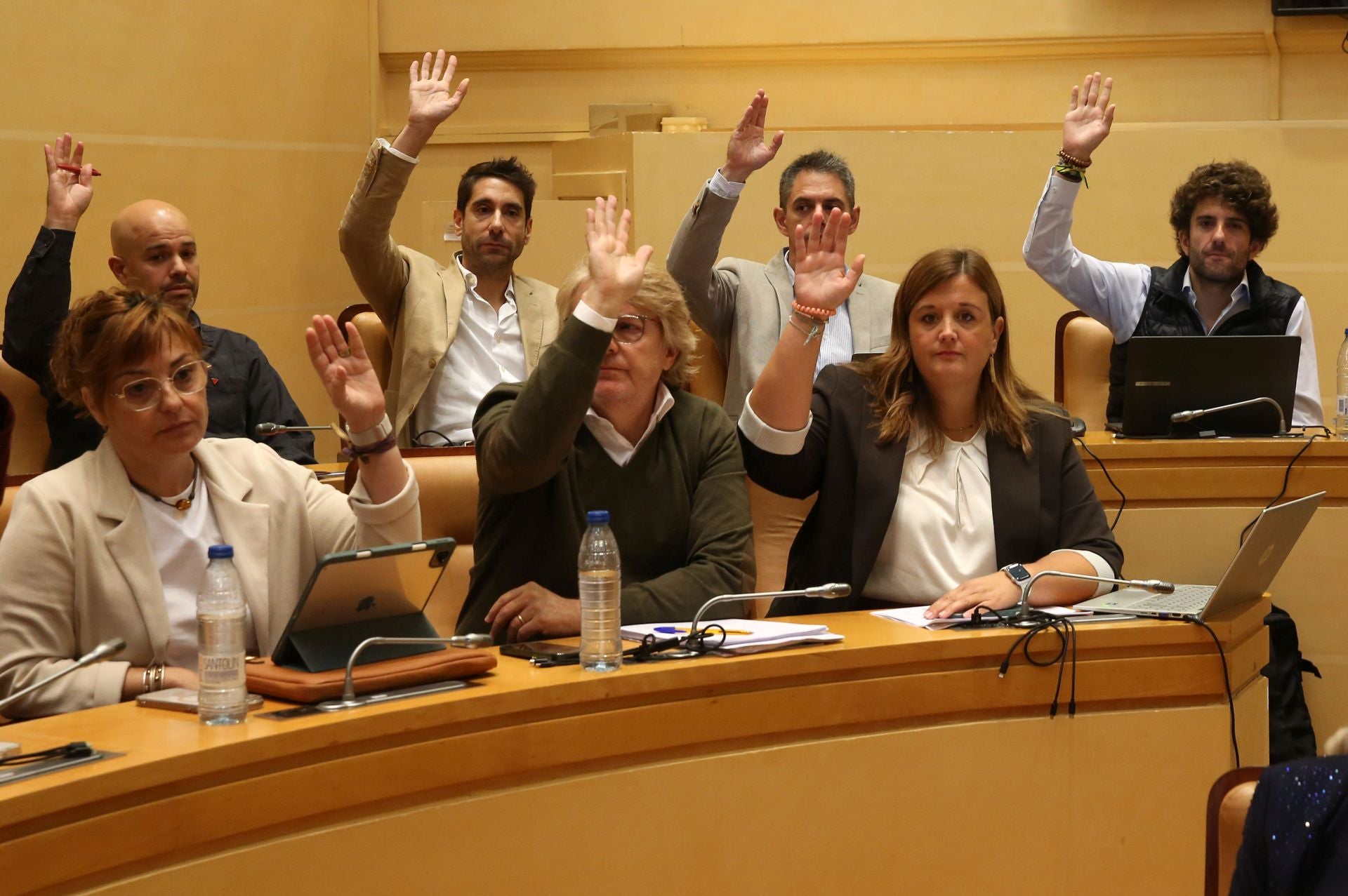 Fotografías de la mañana municipal en el Ayuntamiento de Segovia