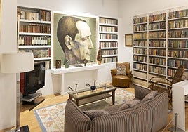 El salón de la casa del escritor.