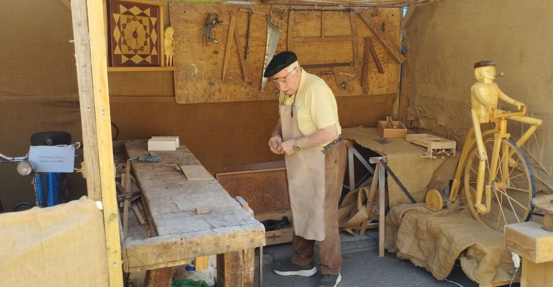 Las imágenes de la XIX Feria de Oficios Aldeanueva