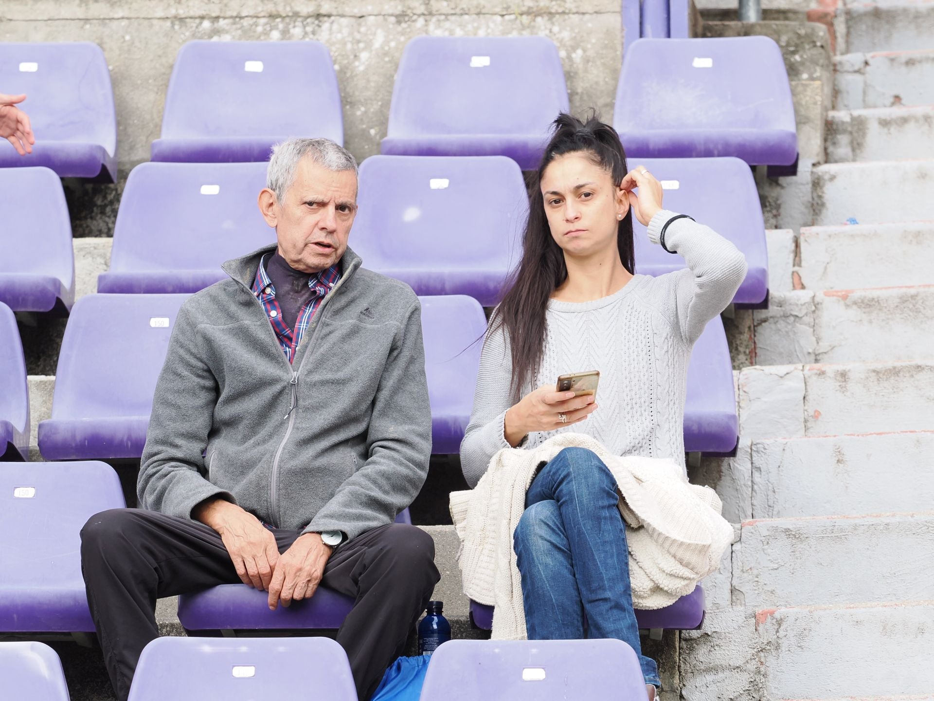 Búscate en la grada del Real Valladolid-Sporting de Gijón (1/4)