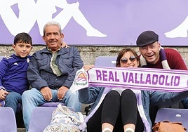 Aficionados disfrutando del partido en el Estadio José Zorrilla.