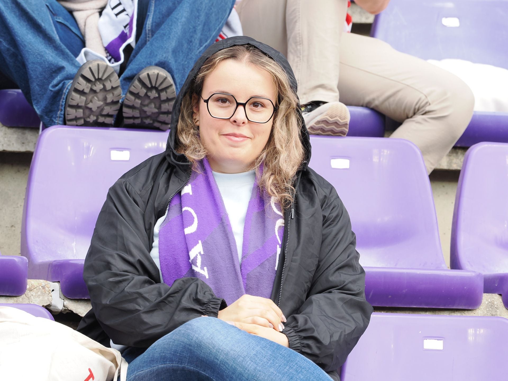 Búscate en la grada del Real Valladolid-Sporting de Gijón (2/4)