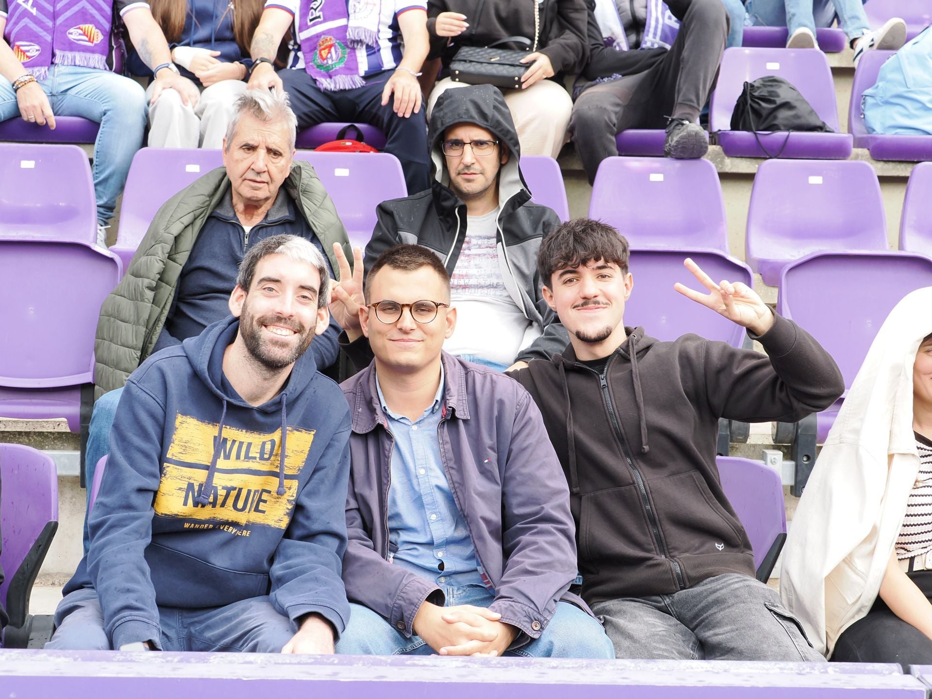 Búscate en la grada del Real Valladolid-Sporting de Gijón (3/4)