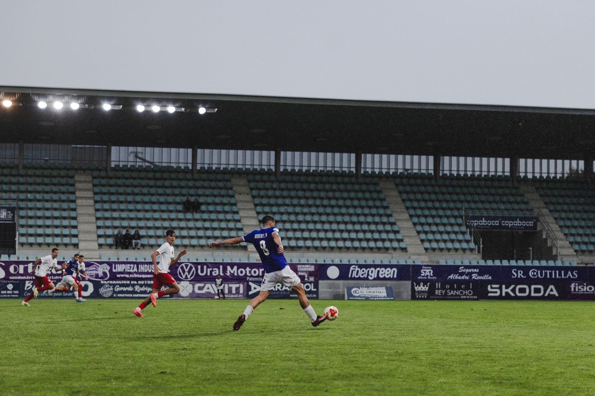 El Palencia Cristo se pone en cabeza