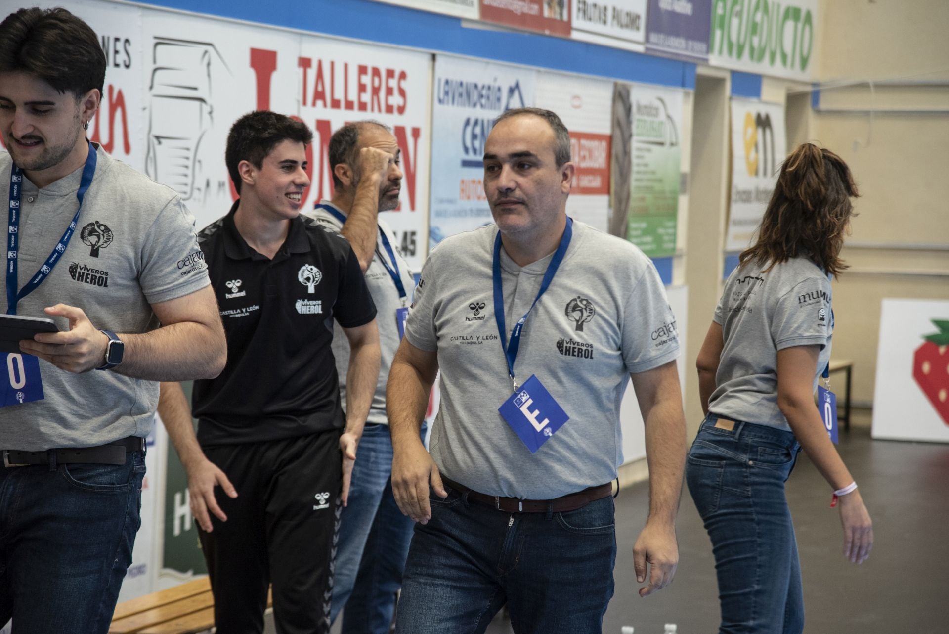 La derrota del Balonmano Nava, en imágenes