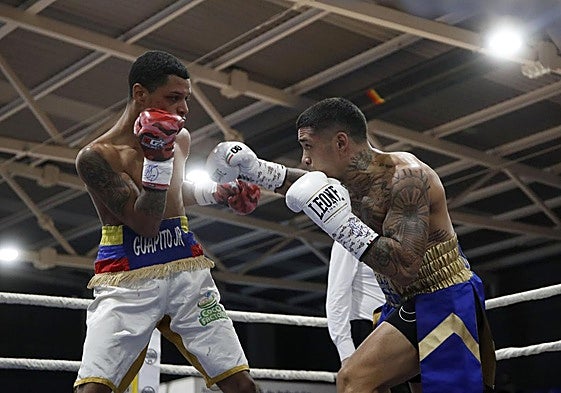 Salvi Jiménez, en el combate ante Edison Torres el pasado año